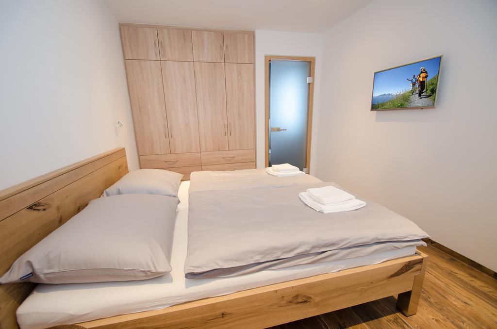 Superb Alpine Lodges By All In One Apartments ツェル アム ゼー エクステリア 写真